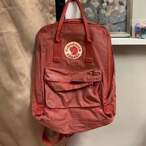Pre loved classic Fjallraven kanken